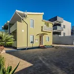 Mahnet 3 By Interhome